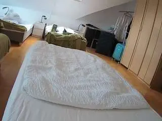 Camsoda Live Porn of voyeurcam-julmodels-bed-1