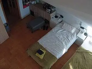 Camsoda Adult Video Chat of voyeurcam-julmodels-bed-7