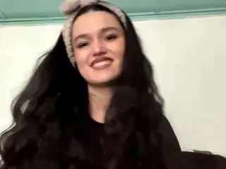 Camsoda Sex Cam of tonifavuzzi