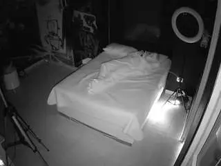 Camsoda Free Porn Cam of voyeurcam-casa-salsa-disturbed