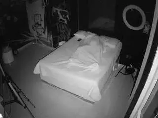 Camsoda Adult Webcams of voyeurcam-casa-salsa-disturbed