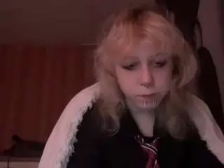 Camsoda Watch Live Sex Cams of alysestrawn