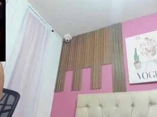 Camsoda Adult Webcams of luciaspear