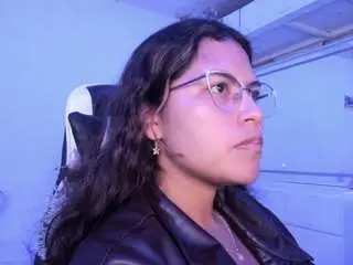 Camsoda Best live sex cam show of lady-brownnnn