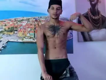 Chaturbate Best live sex cam show of owen_blaze3