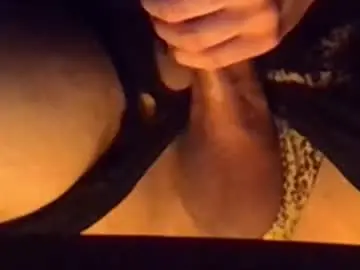 Chaturbate Sex Chat of daddypervbuttprincess