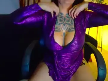 Chaturbate Live Sex Cam of belle_seduction