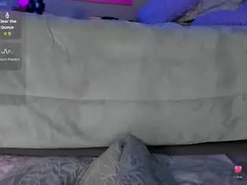 Chaturbate Nude Webcam of fuckmypusssyboy2