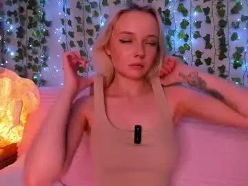 Chaturbate Private Sex Chat of _angeldust_1