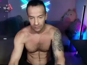 Chaturbate Adult Video Chat of ilyafriend