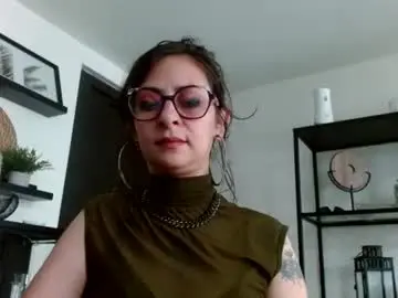 Chaturbate Live Porn of serena_xyz