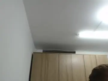 Chaturbate Watch Live Sex Cams of roxanalove7