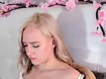Chaturbate Watch Live Sex Cams of chloedeccker