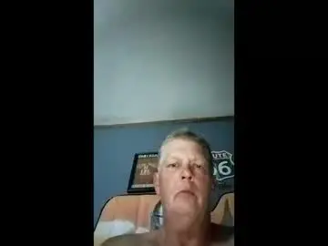 Chaturbate Live Sex Cam of guitarbryman48