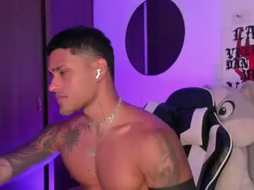 Chaturbate Best live sex cam show of alessandro_vanni