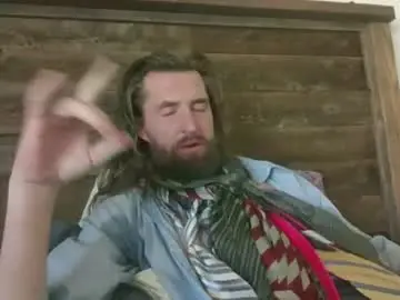 Chaturbate Live Sex Cam of farmerboyart