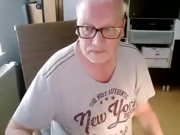 Chaturbate Live Sex Cam of man4women4