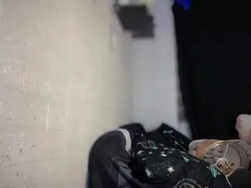Chaturbate Live Sex Cam of girlybabydoll