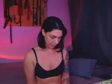 Chaturbate Free Porn Cam of rollamoonshine