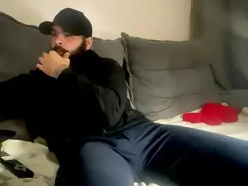 Chaturbate Best live sex cam show of beardmax