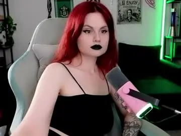 Chaturbate Free Live Porn of dellacrush_