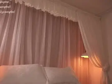 Chaturbate Live Sex Cam of emiilycampbell