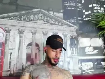 Chaturbate Best live sex cam show of vinzenzrizzo