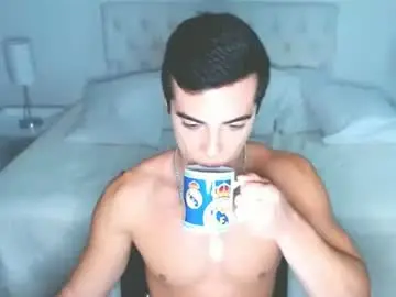 Chaturbate Live Sex Cam of christiandiorx