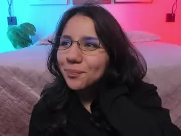 Chaturbate Free Porn Cam of hollypeach_