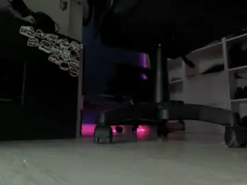 Chaturbate Best live sex cam show of holy_mistresss