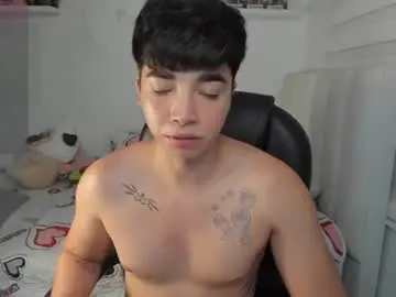 Chaturbate Live Sex of santy7u7