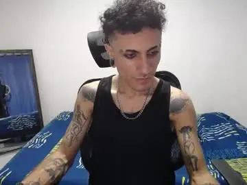 Chaturbate Best live sex cam show of present_the_magic