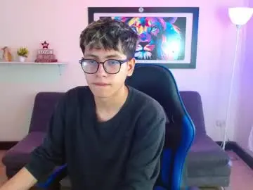 Chaturbate Adult Webcam of alexcum_18