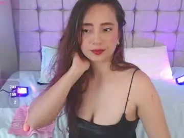 Chaturbate Watch Live Sex Cams of shairajaramillo