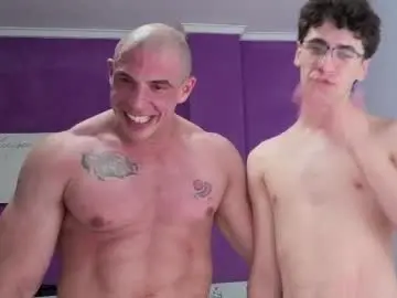 Chaturbate Watch Live Sex Cams of twinkanddaddy_69