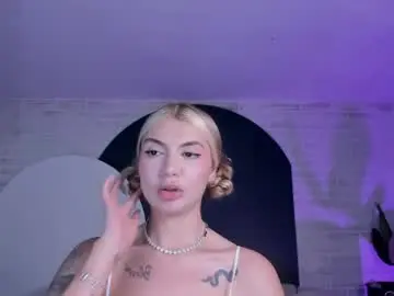 Chaturbate Adult Webcam of niaholland