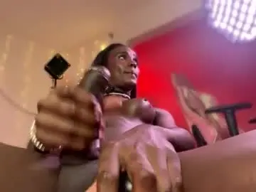 Chaturbate Best live sex cam show of luanarisque
