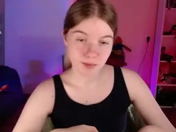 Chaturbate Free Porn Cam of strawberry_juli