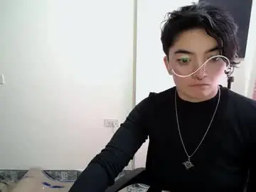 Chaturbate Free Live Porn of mocca_117