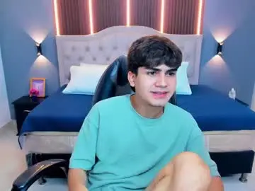 Chaturbate Best live sex cam show of tommy18__