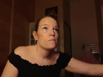 Chaturbate Sex Cam of findom_lady_shine