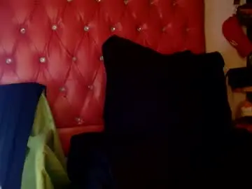 Chaturbate Live Porn of lucile_carrie