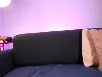 Chaturbate Live Porn of littlee33