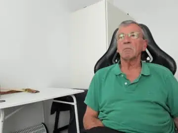 Chaturbate Free Porn Cam of 200gentleman