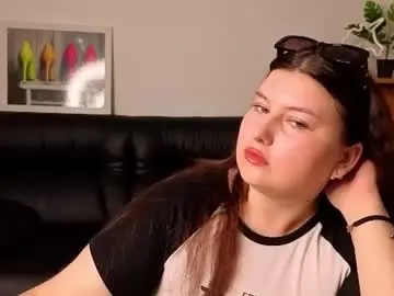 Chaturbate Free Porn Cam of katina_deeplou4