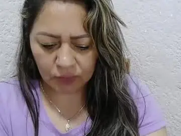 Chaturbate Watch Live Sex Cams of cris_spicy