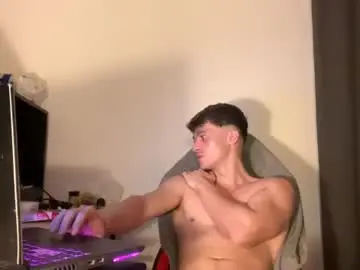Chaturbate Free Porn Cam of vincentprice69