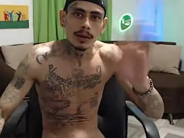 Chaturbate Free Live Porn of alpha_zom
