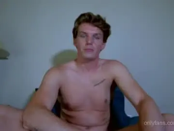 Chaturbate Free Live Porn of deeyungguy
