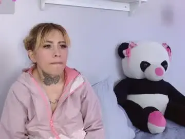 Chaturbate Live Sex of katty_candyy